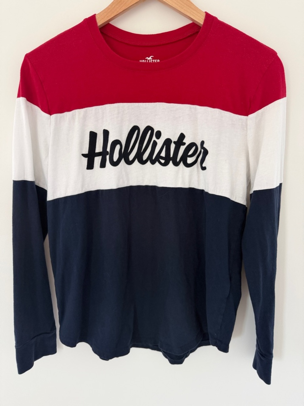 XS Hollister Red White Navy Block Logo Long Sleeve Shirt